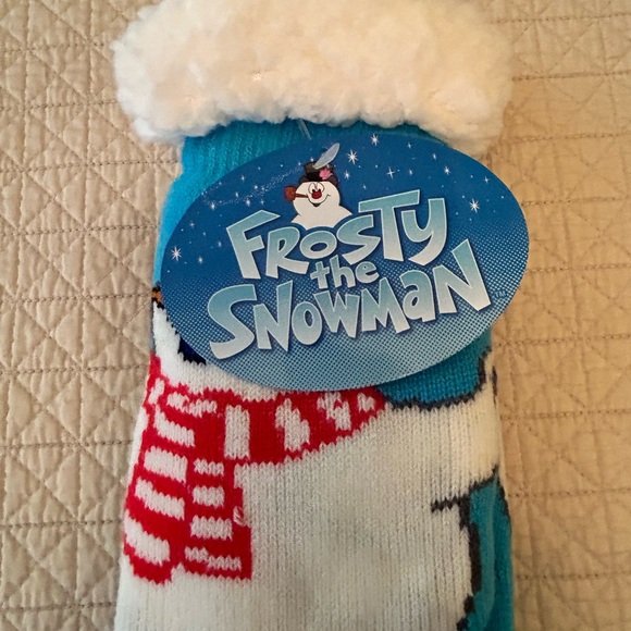 Frosty the Snowman Fluffy Socks NWT - Picture 4 of 6